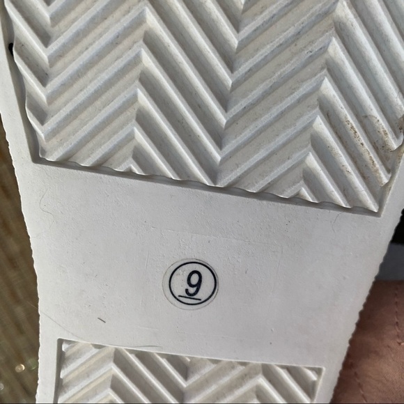 Core Blush Sueded Fabric sneakers - Picture 6 of 11